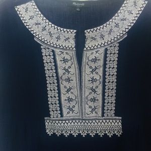 Madewell Kasbah embroidered navy top